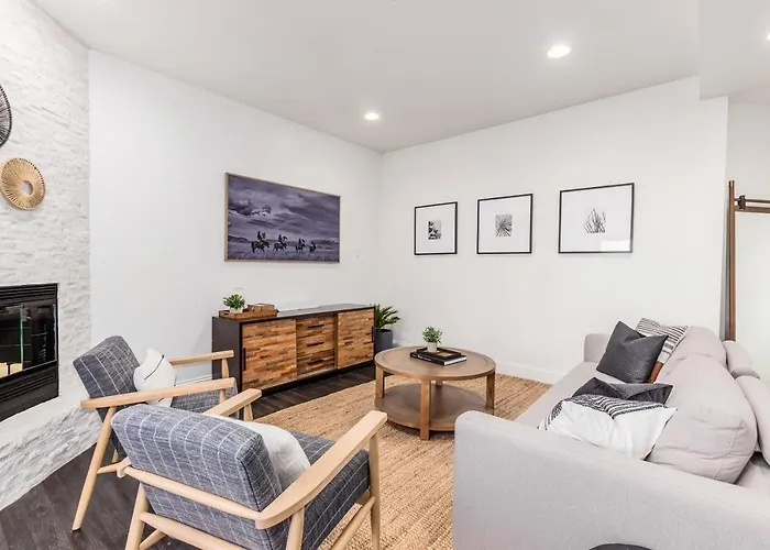 Live Above Shops And Restaurants In Oldtown * Scottsdale