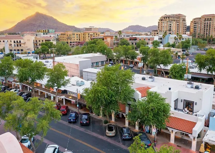 Holiday home Live Above Shops And Restaurants In Oldtown